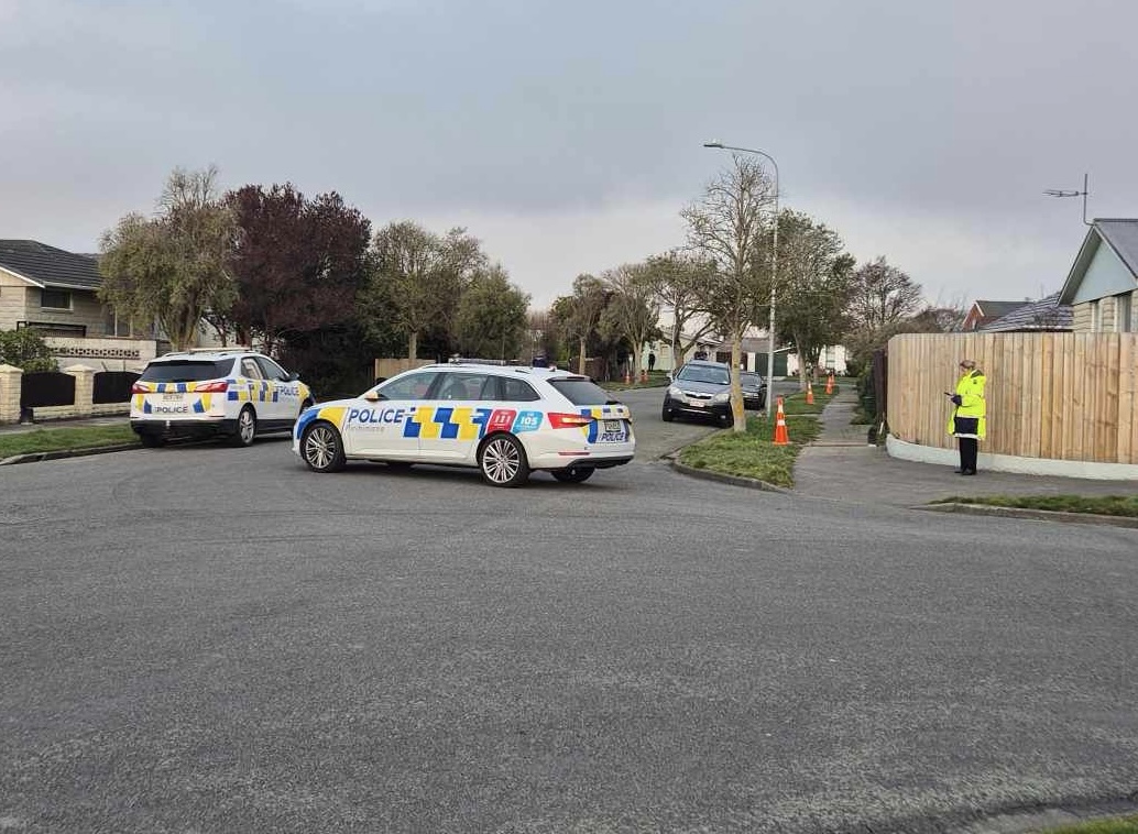 Police operation in Woolston