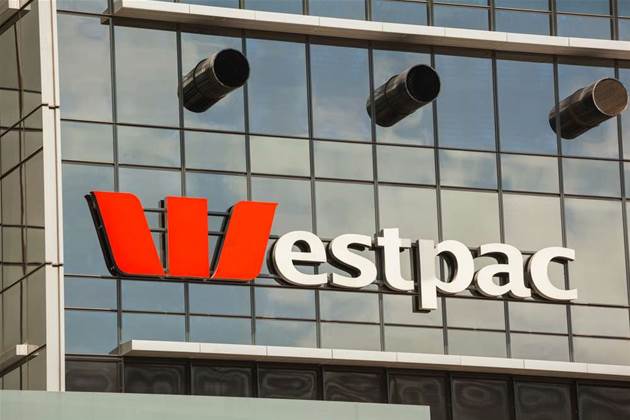 Westpac slammed as customers face second weekend of banking outages
