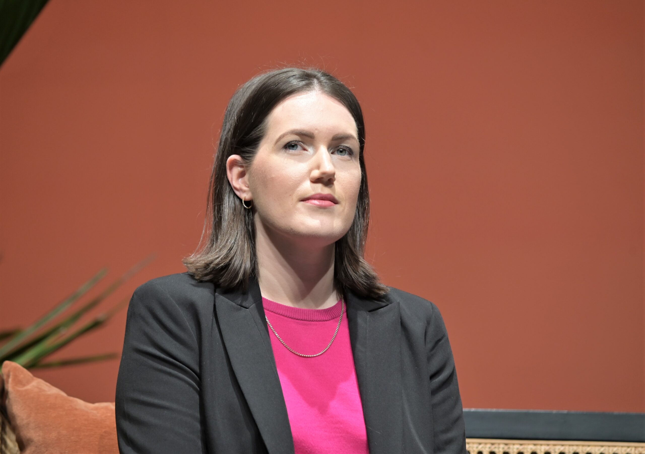 Minister rejects suggestion Government will cut sick leave to five days
