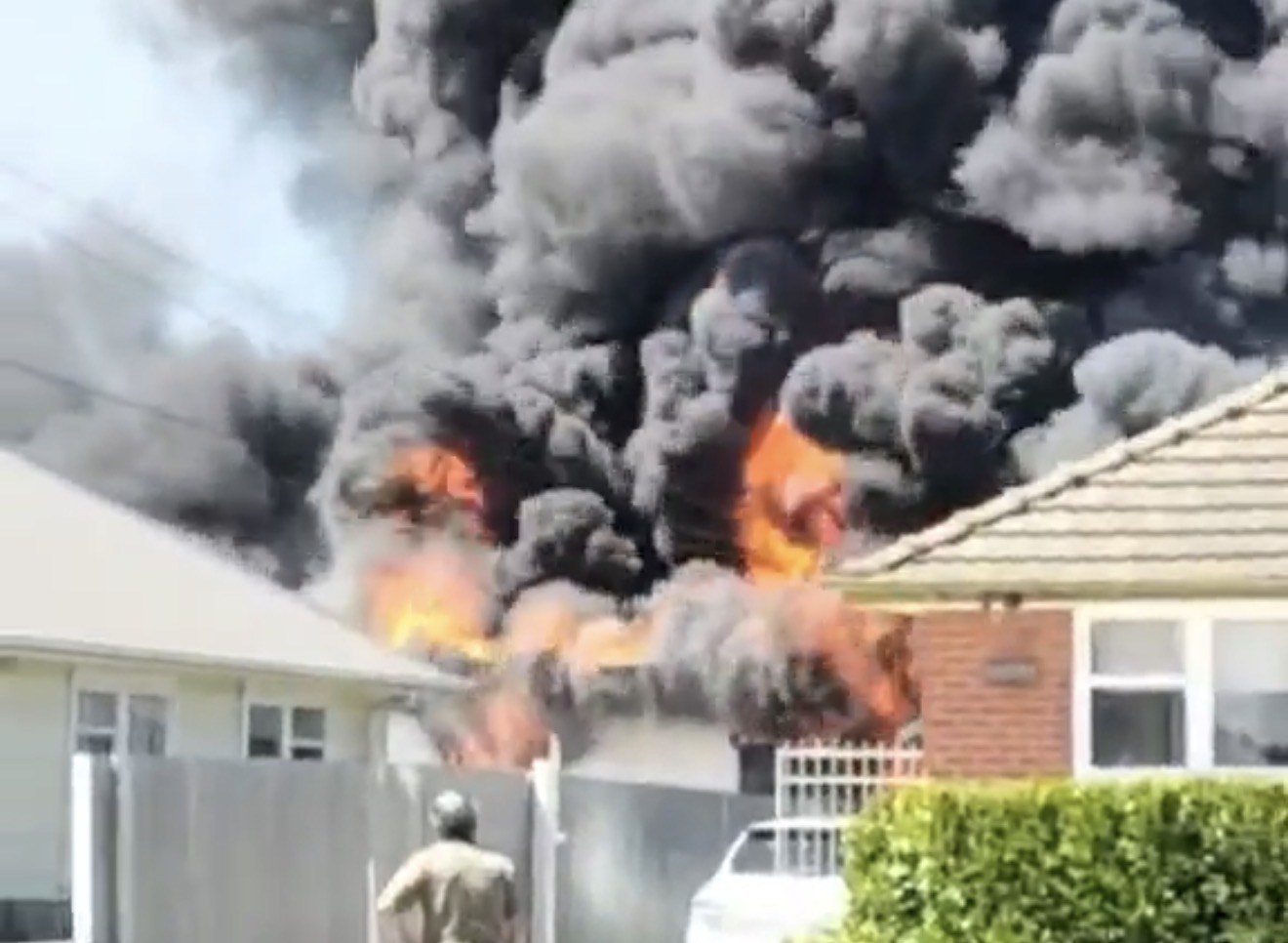Firefighters extinguish large Papanui blaze