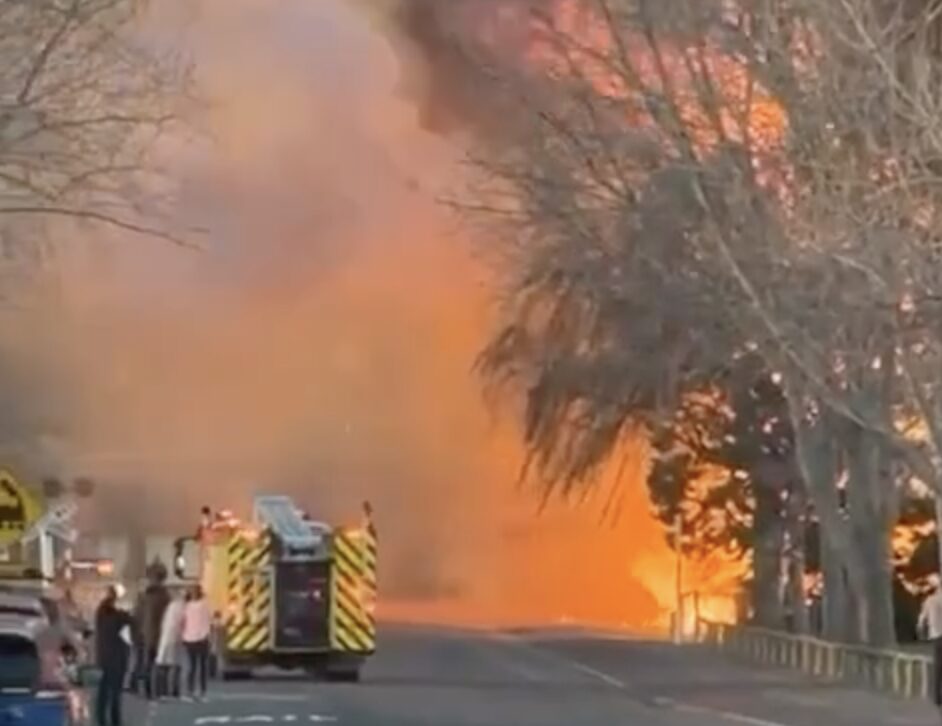 Kindergarten evacuated as fire spreads near Oamaru school