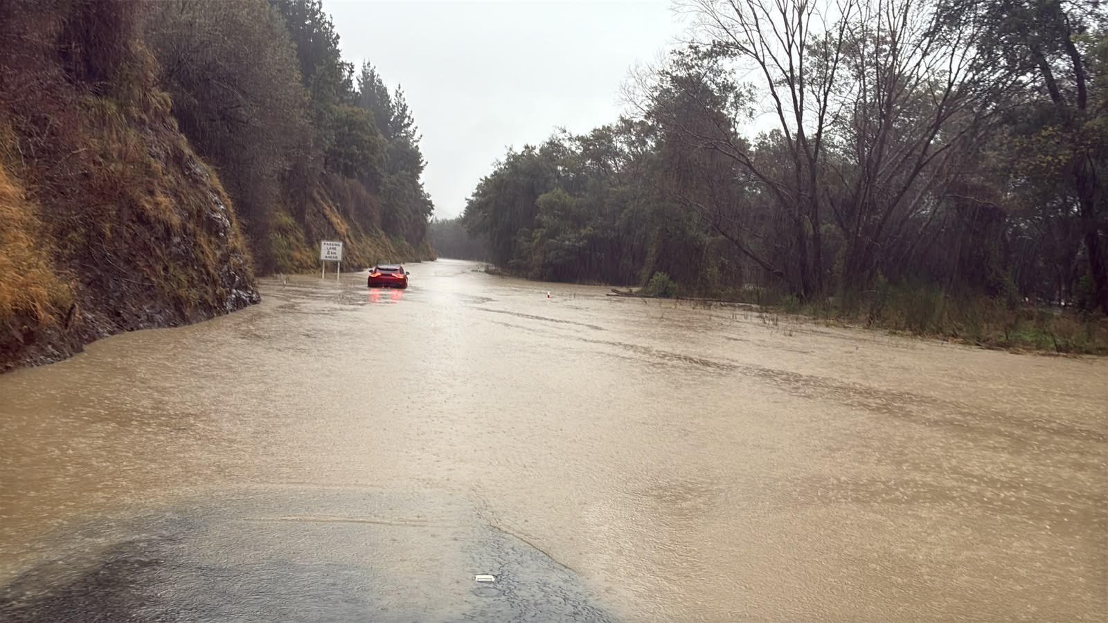 LIVE: State of emergency declared in Kaikōura as river breaches banks