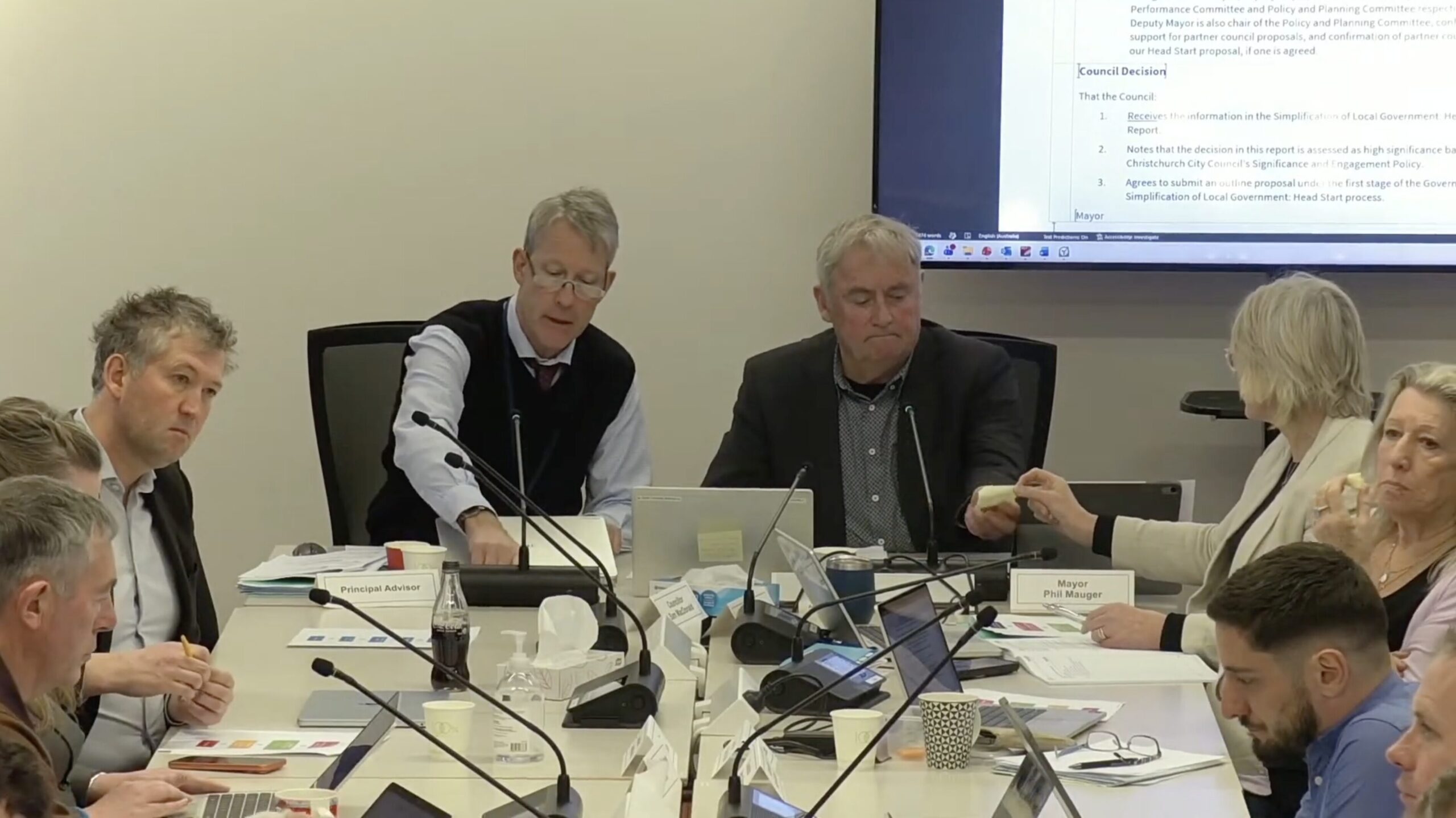 “Swallowing a dead rat” councillors vote to participate in local Government reforms