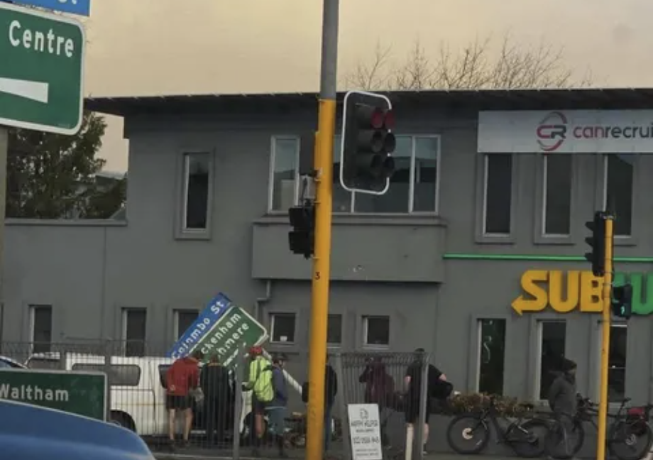 Two people injured, one seriously in crash at busy Christchurch intersection
