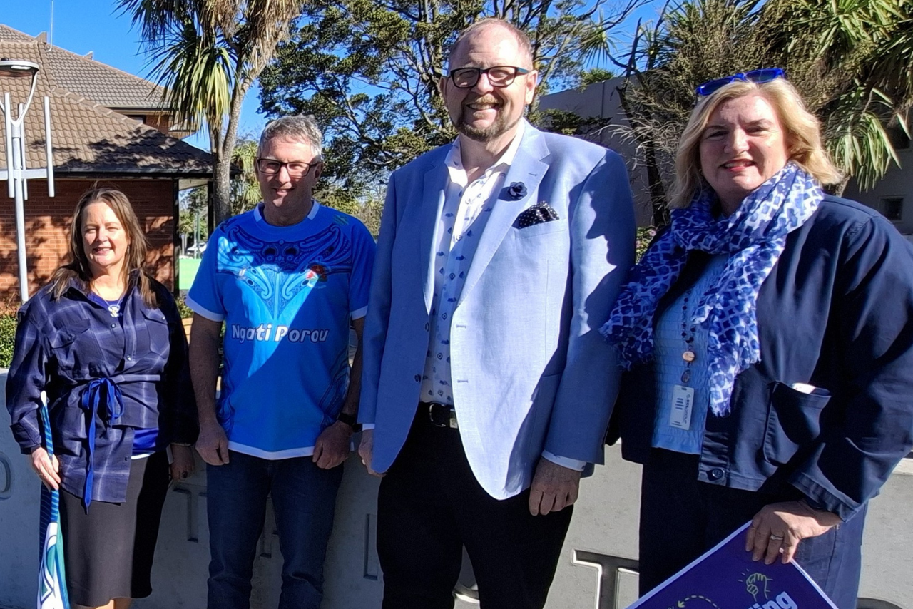 Waimakariri mayor urges councils nationwide to go blue for prostate cancer awareness