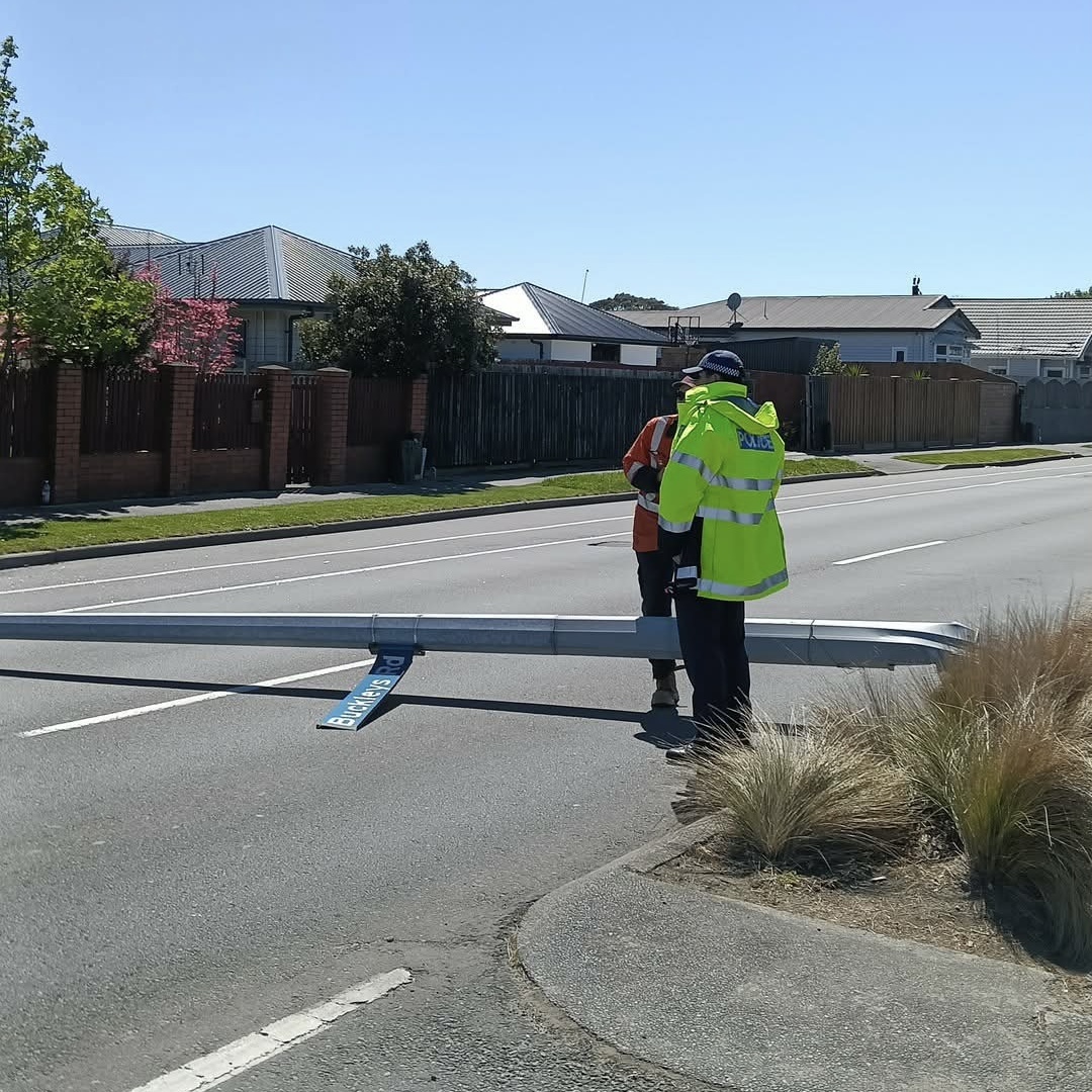 Buckleys Road intersection blocked after lamp post falls
