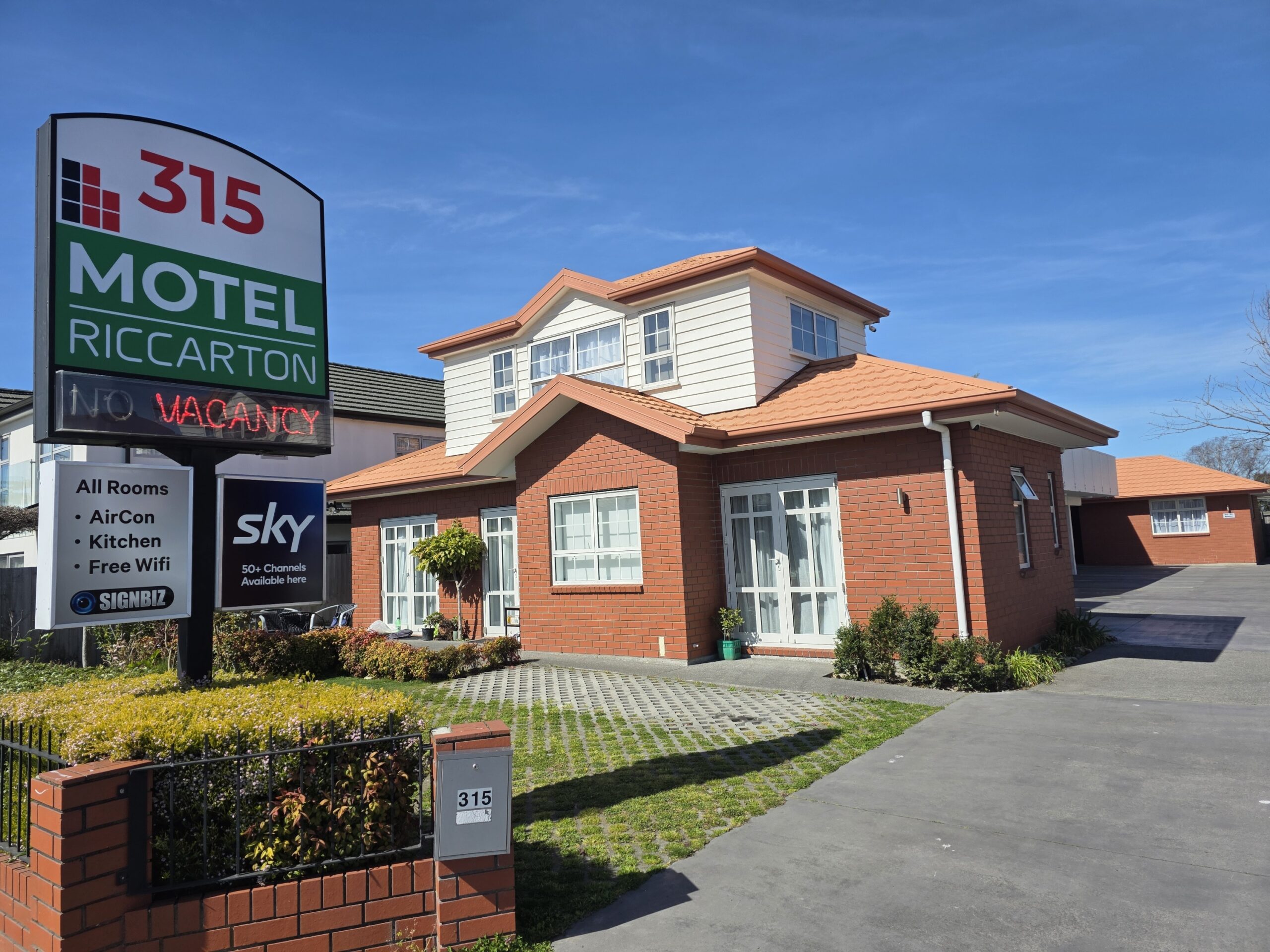 Christchurch motel owner sentenced for exploiting migrant workers