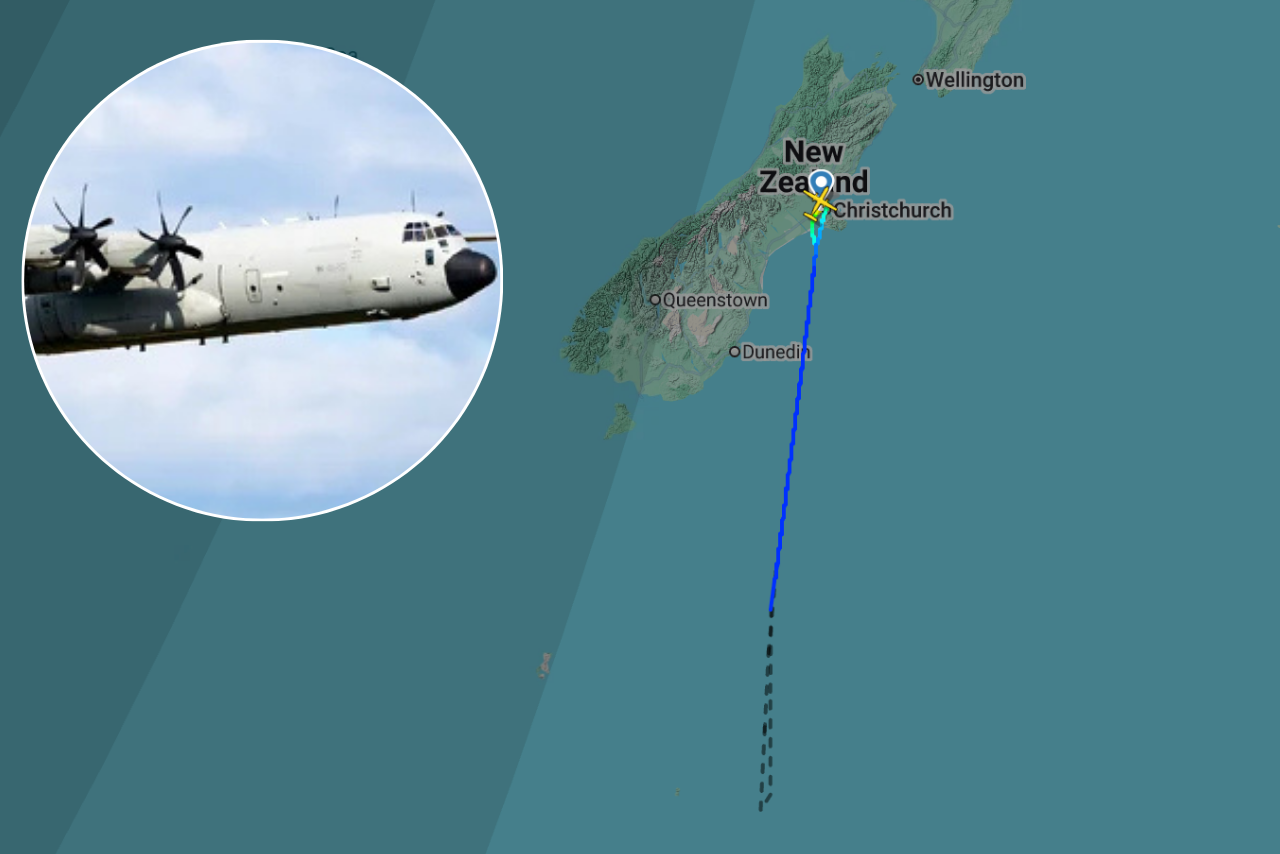 Italian Air Force Hercules returns to Christchurch after four hours in the air