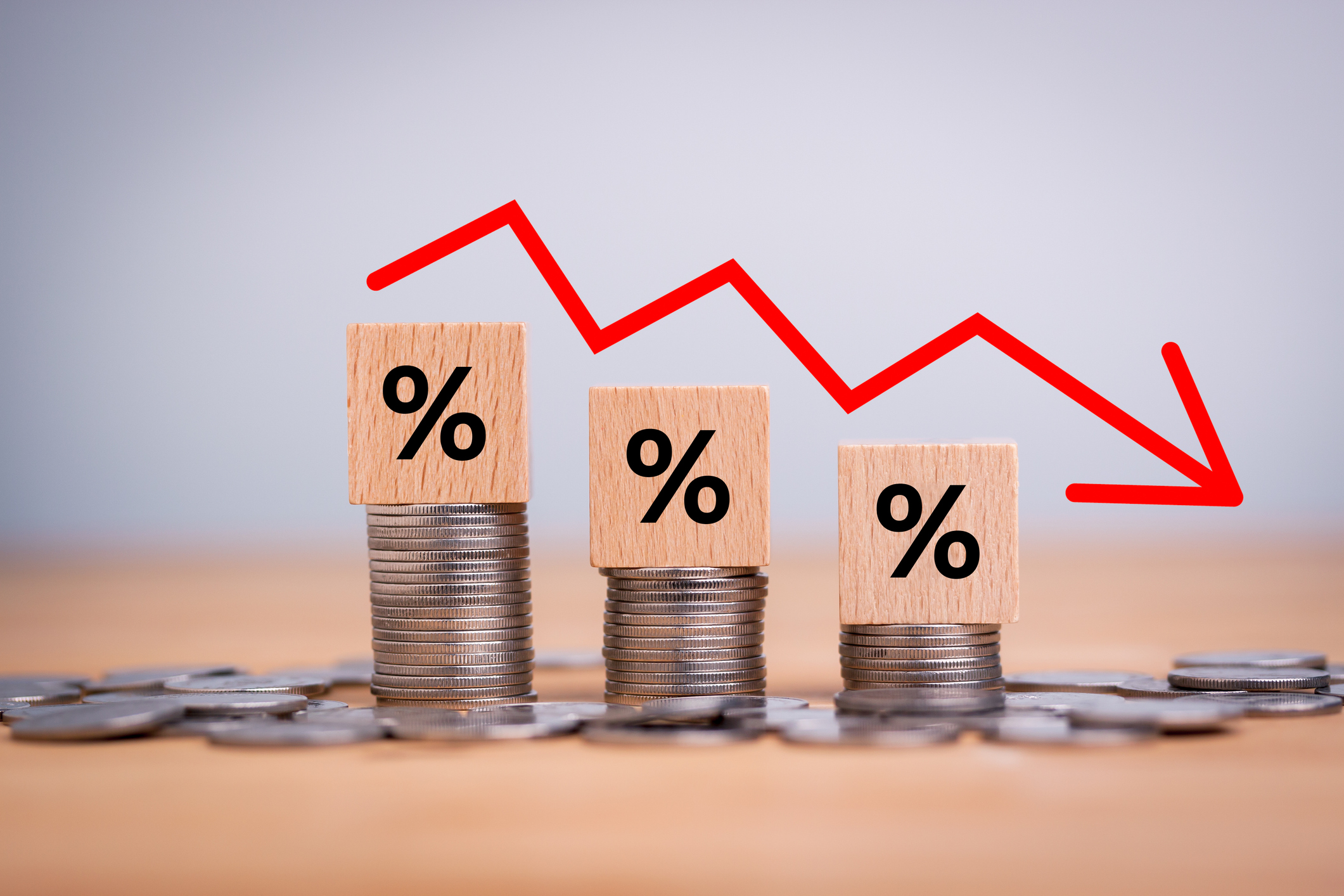 Annual inflation rate drops in third quarter, but still above targets