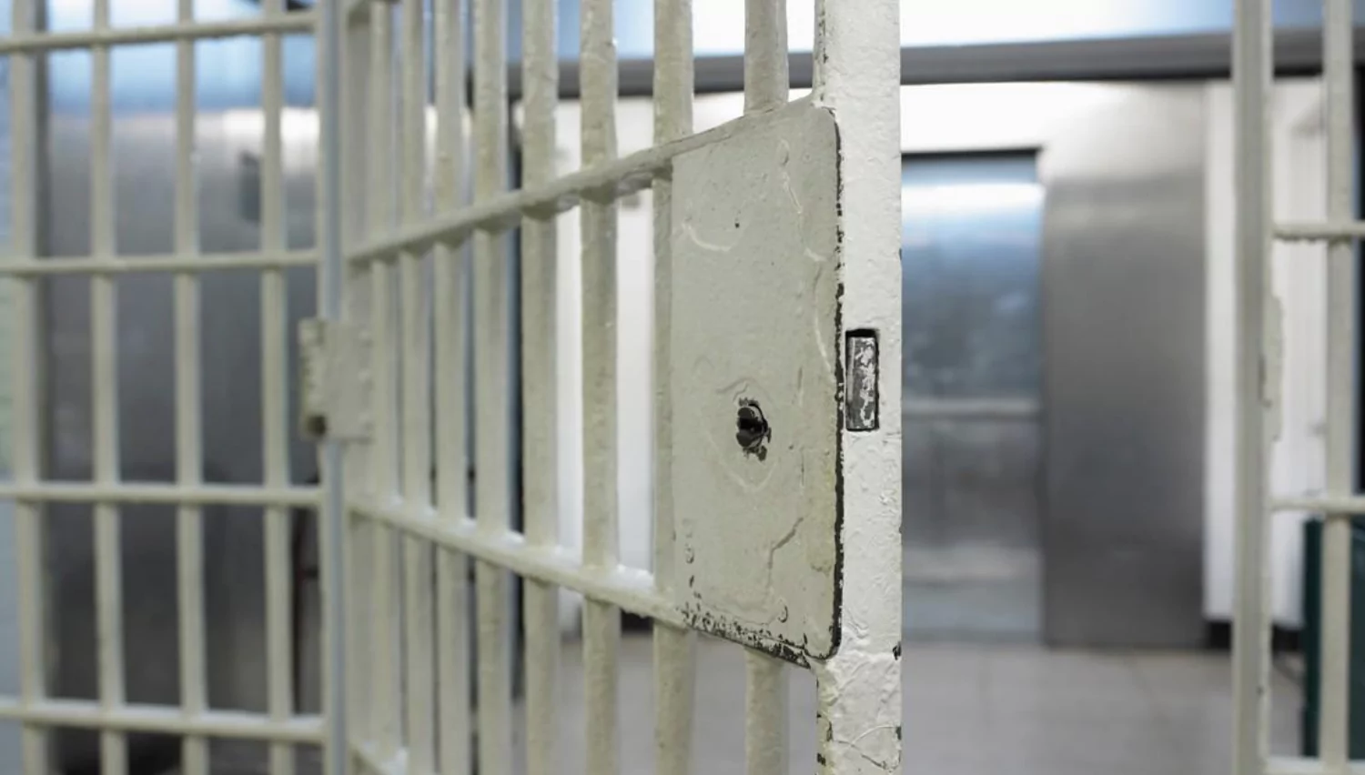 Prisoner climbs onto the roof at Rolleston Prison for second time in two months