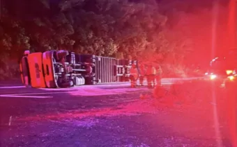  One lane of State Highway One re-opens following a serious crash south of Kaikoura. 