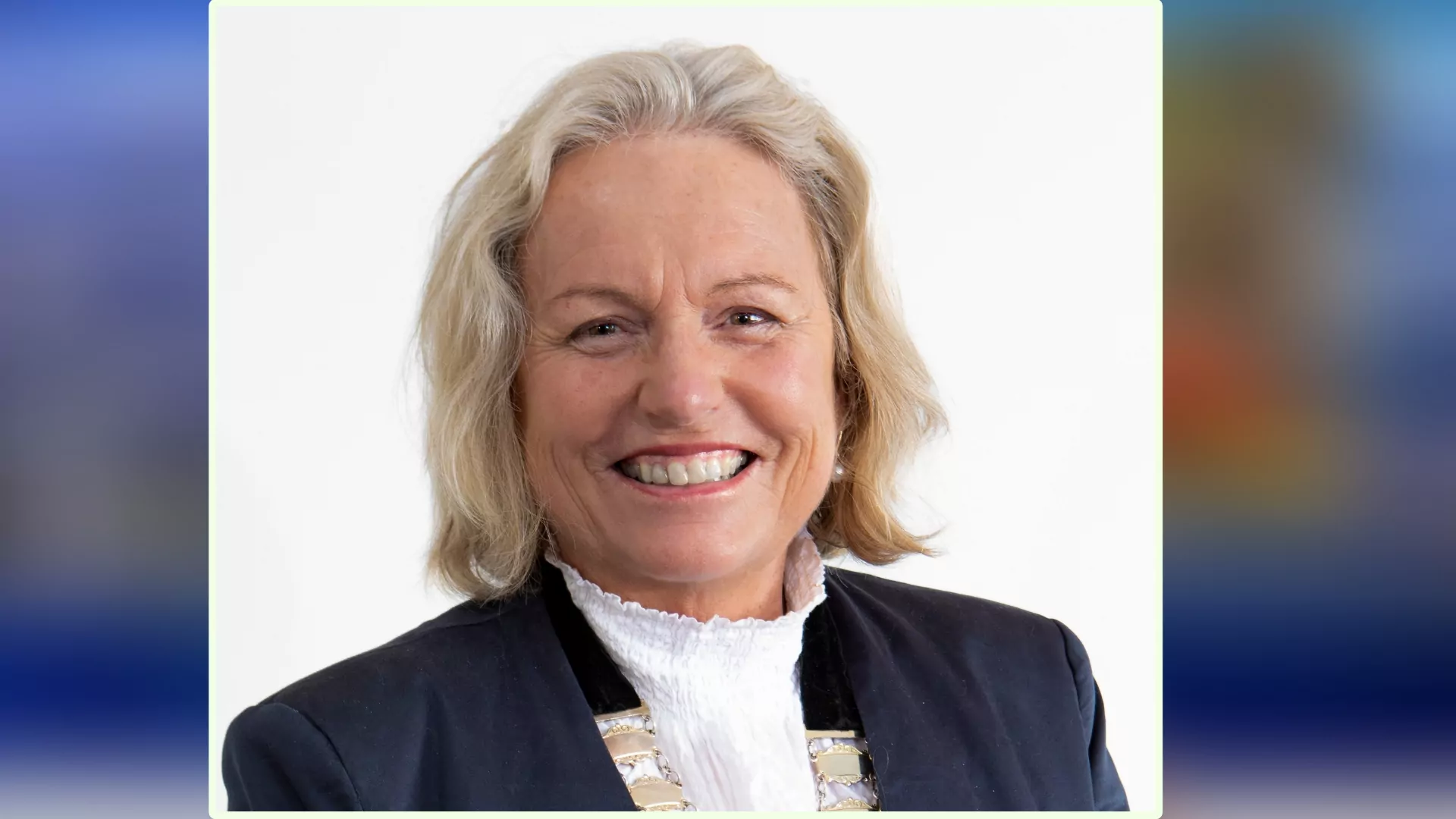 Mayor Anne Munro
