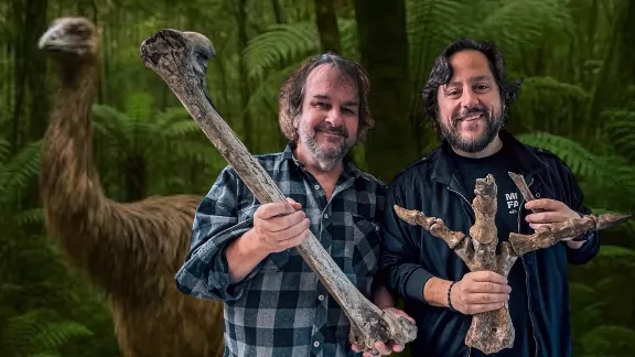 Scientists and Peter Jackson join forces to resurrect the extinct moa