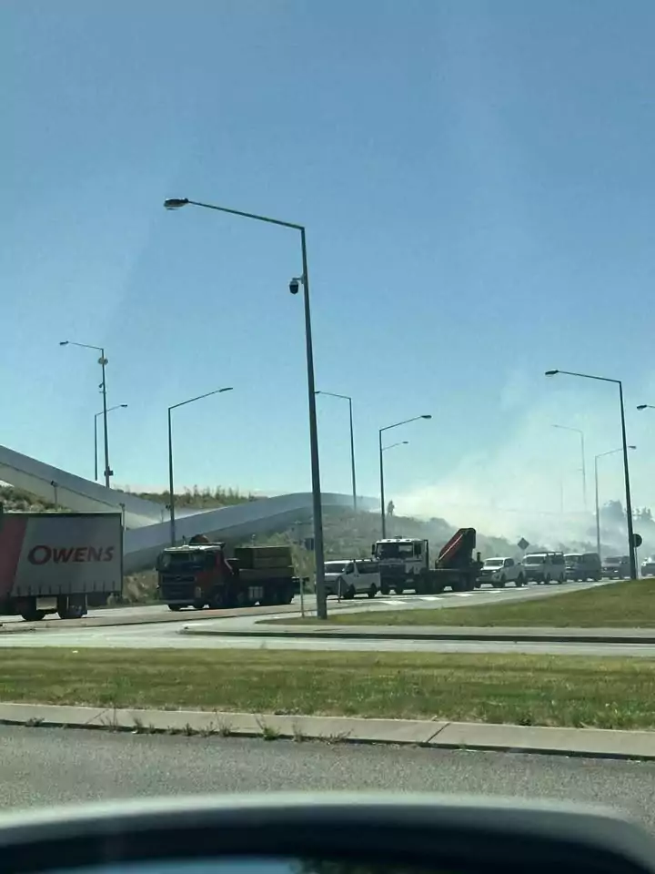 Southbound SH1 closed near Christchurch Airport due to fire
