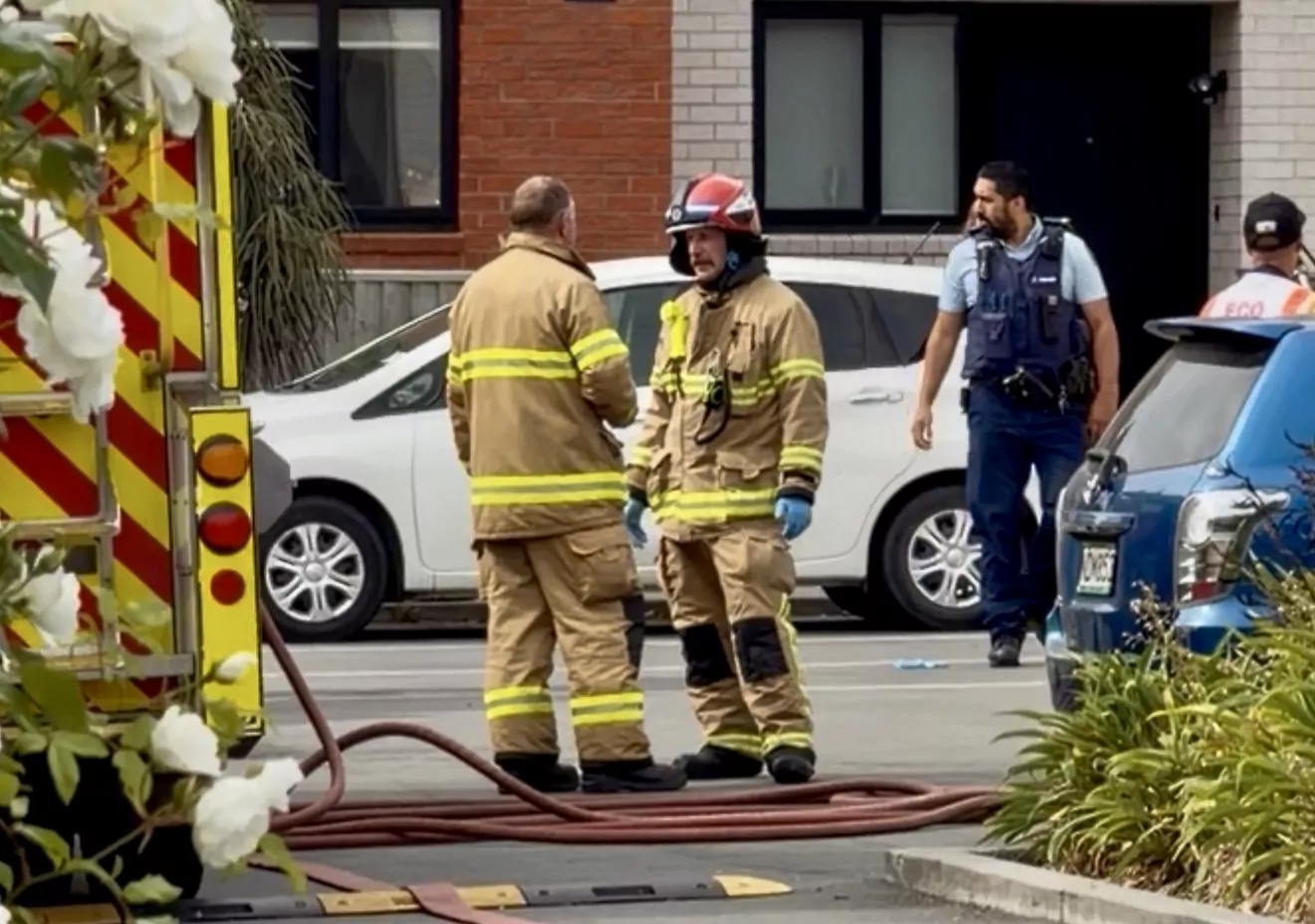 Fire investigators and police return to scene of a fatal blaze in Sydenham