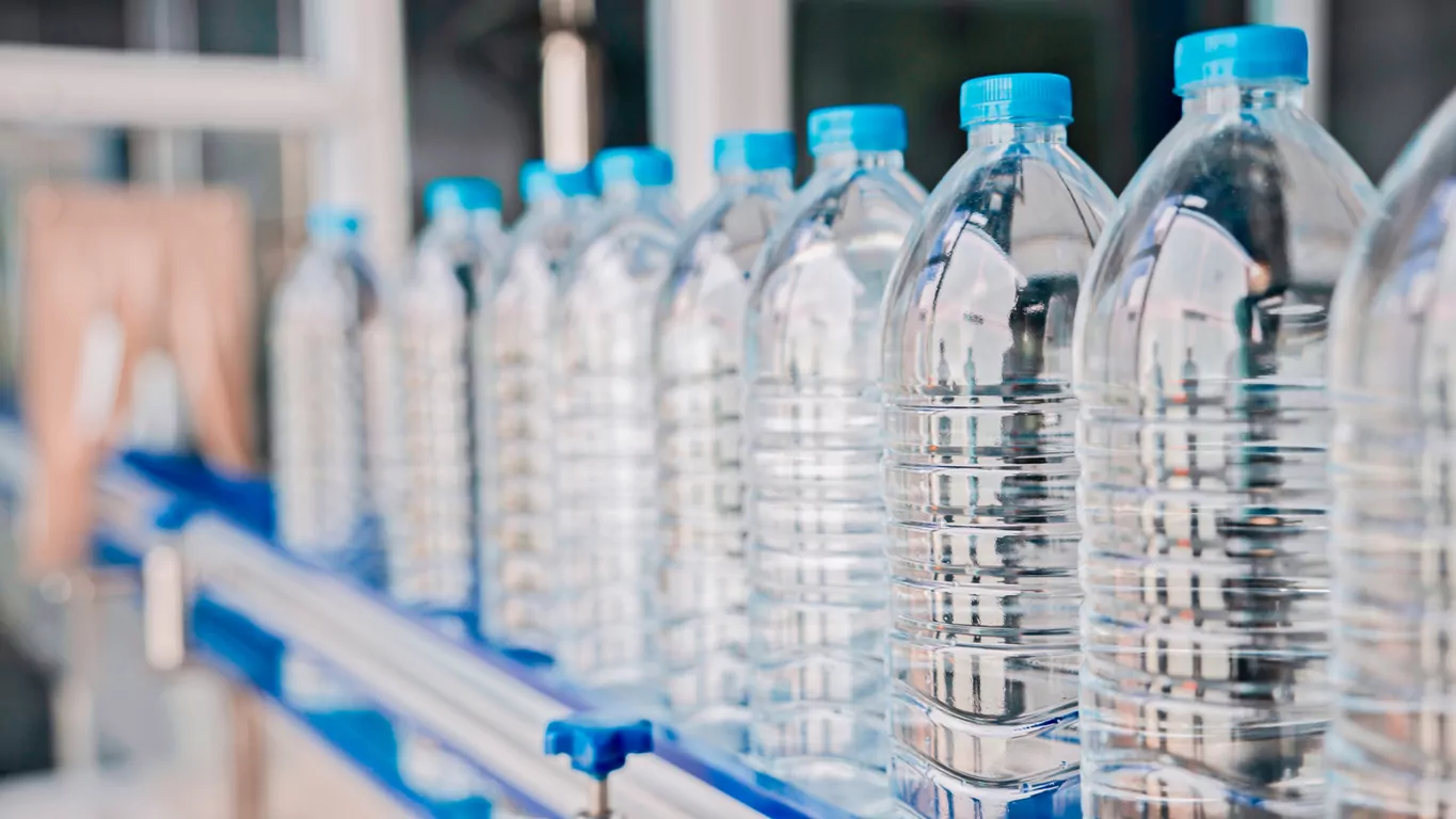 Some Christchurch supermarkets run out of bottled water as thousands residents under a boil water notice