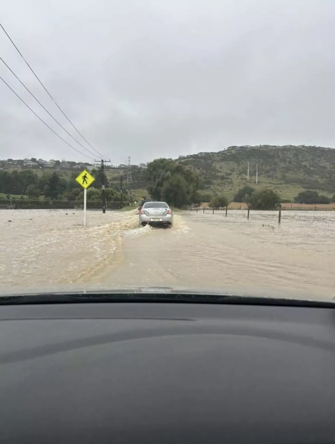 Flooding on Cashmere Road / Reuben Frost
