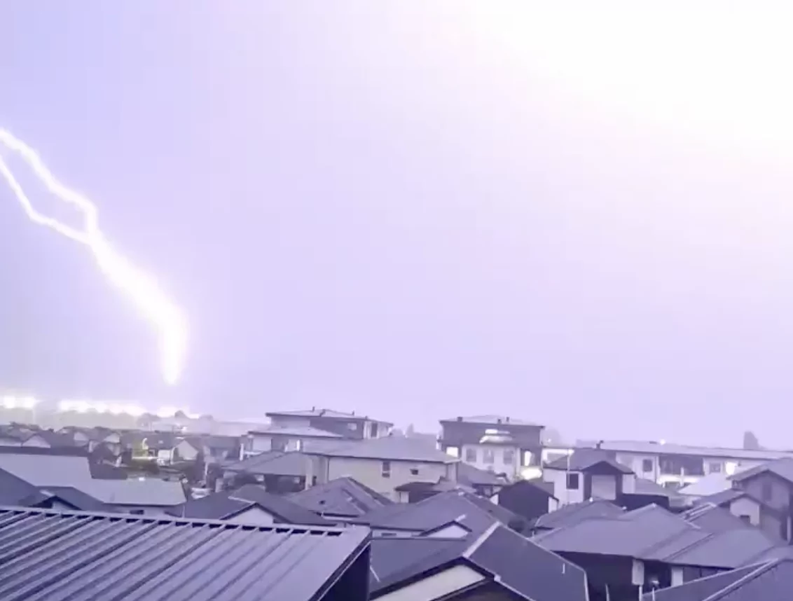 Christchurch rocked by strong thunder as residents report houses shaking