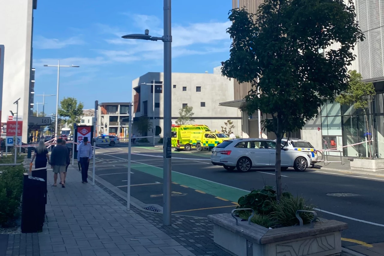 Main street closed in central Christchurch after emergency response