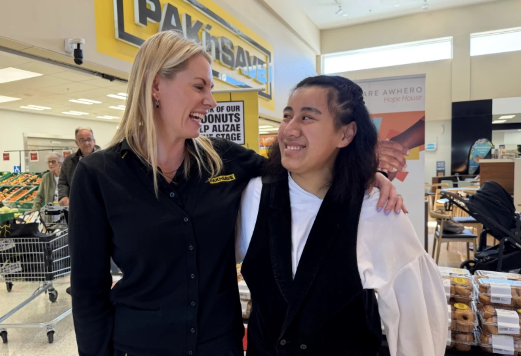 Hornby community turns out to support teen actor bound for London stage